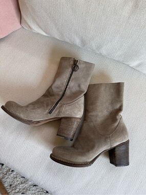 Fiorintini + Baker tan suede block heel ankle boots 37